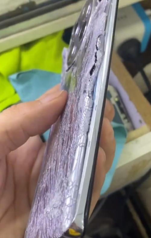 华为手机背后摔裂了怎么办