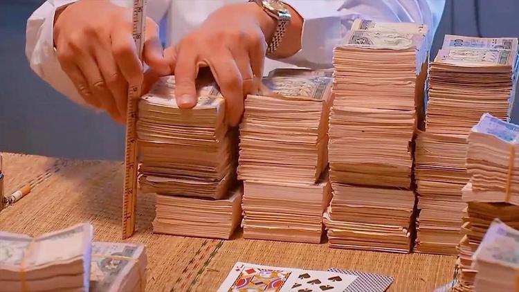 可以用尺子量铜钱吗