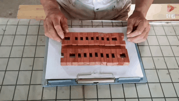 笼中取锁