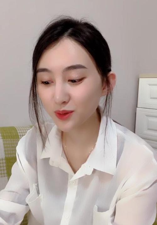 安娜主播