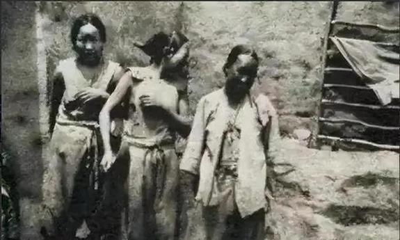 纳粹《逃出慰安所》
