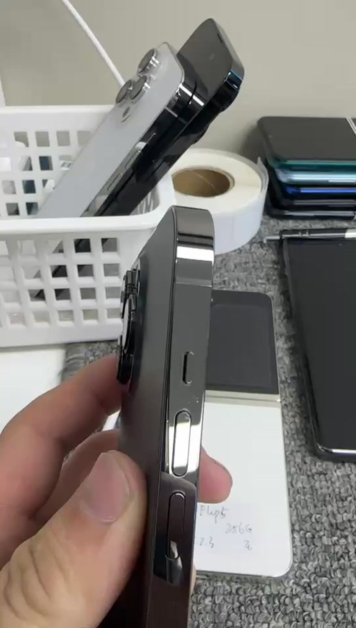 苹果侧边按键没有按压感缩略图