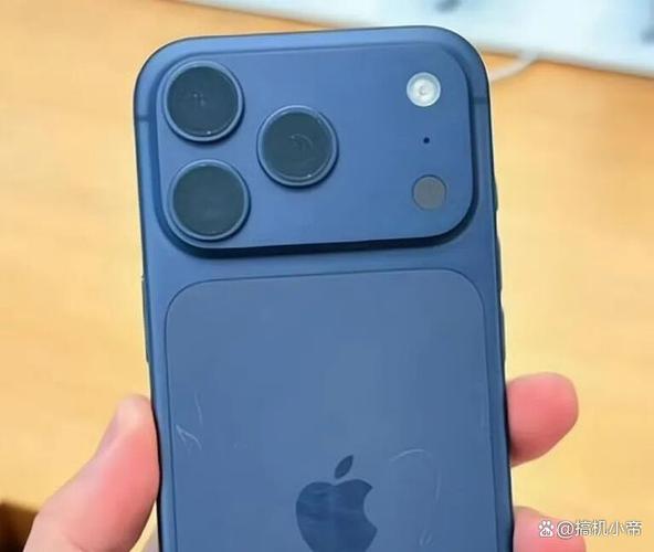 苹果17promax反向充电怎么开缩略图