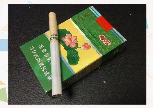 绿色盒子有花的烟