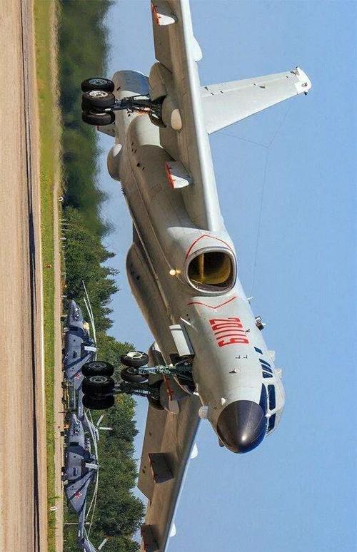 空袭6