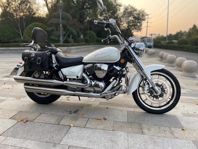 力帆太子摩托车250双缸