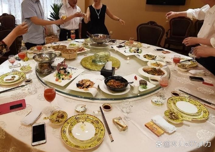 酒店排菜和自己点菜截图