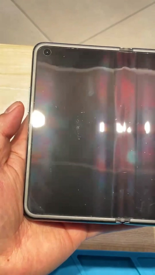 oppo find 屏幕 彩条