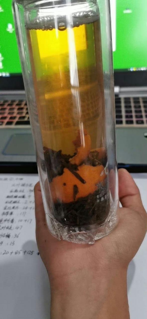 水杯盖子为什么会拧不开图标