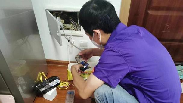 路由器上门维修电话