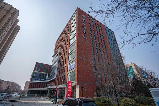 北京易联