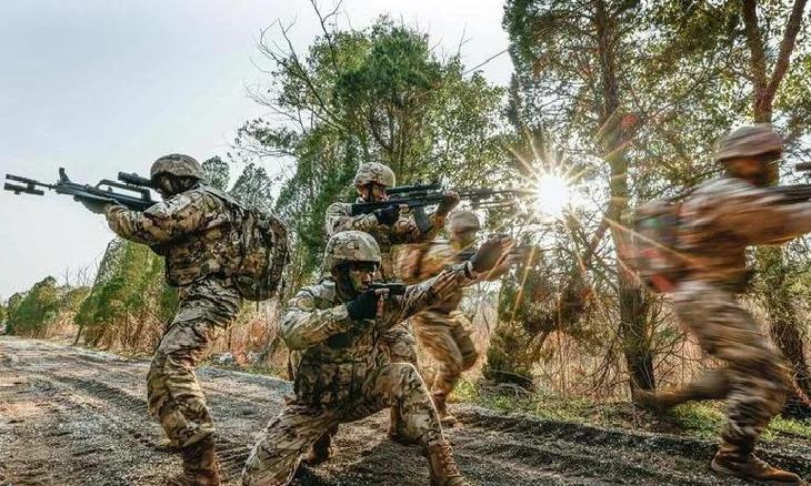 训练场的机动兵在哪