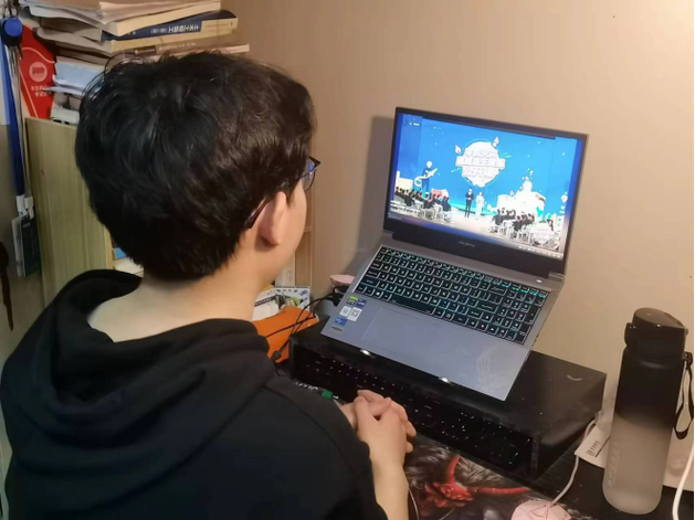 能看直播的软件叫什么