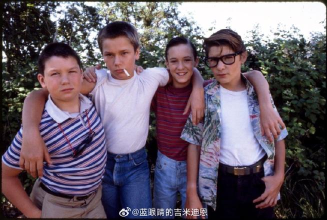 蓝眼睛的男孩电影