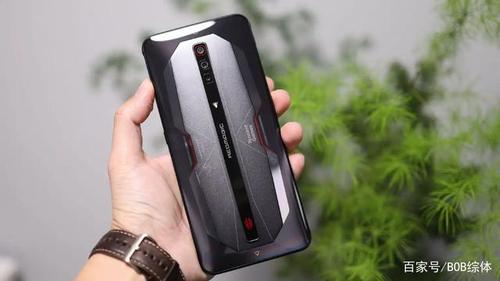 红魔6spro游戏测评