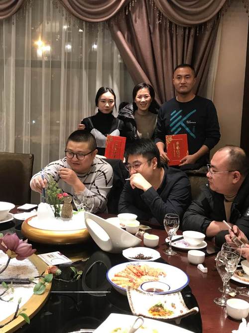 源续文化传媒截图