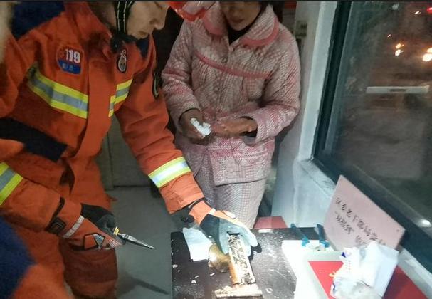 香肠发霉把表面洗掉晒晒可以吃吗图标