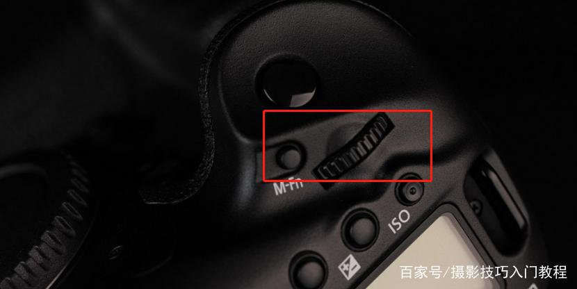 单反相机怎么把快门声关掉缩略图