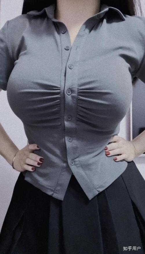 衣服扣子老是崩开扣不紧