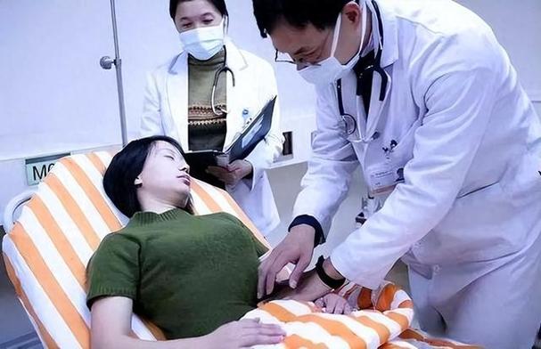 私人诊所妇科男医生缩略图