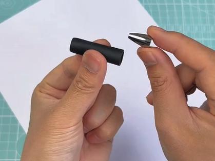 怎么把中性笔拆开