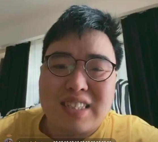 刘哔解说全部视频截图