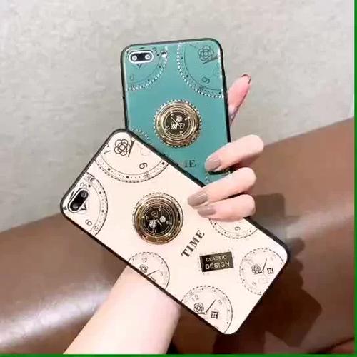 手机壳小会把手机挤坏吗