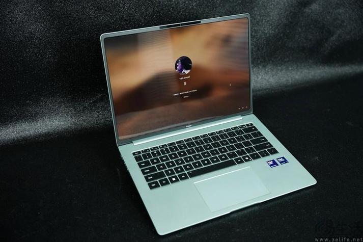 荣耀magicbookpro测评截图