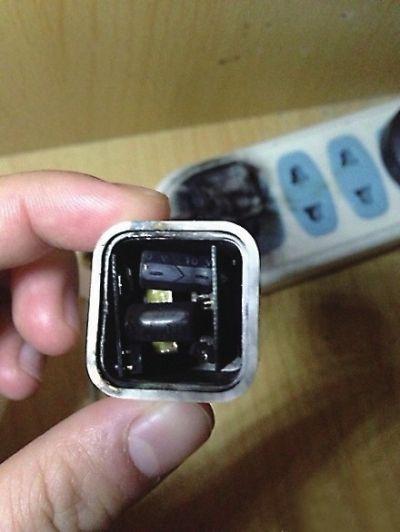 为什么苹果充电器中间会烧嘿