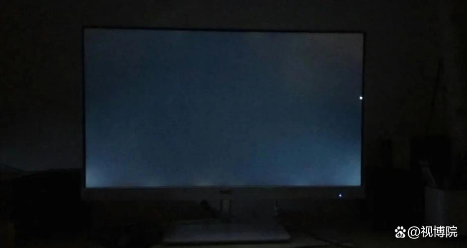 苹果7屏幕边缘漏白光游戏截图