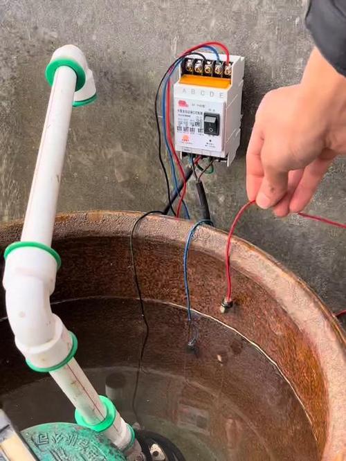 全自动水箱水位控制器图标