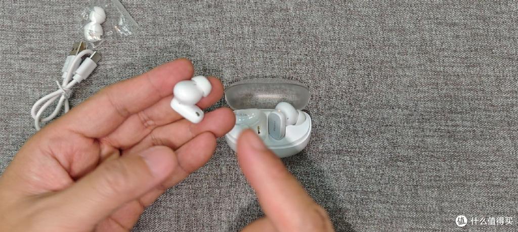 降噪耳机突然不降噪了怎么回事