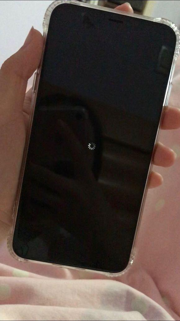 xr手机老是闪退