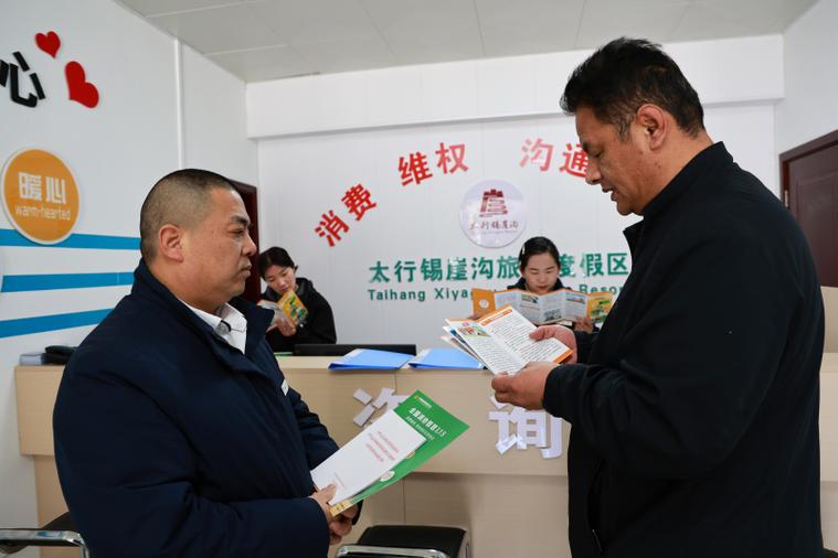 为什么苹果相册照片莫名失效了