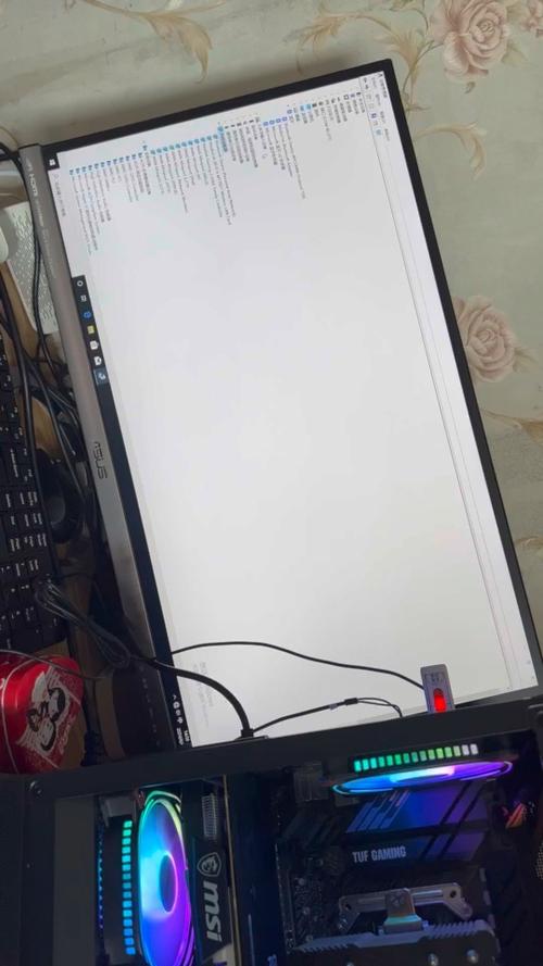 华硕显示器不亮黑屏截图
