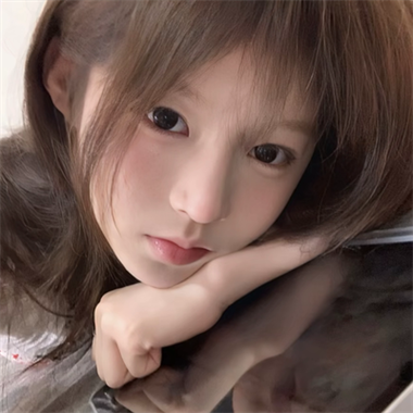 纯情女头学生
