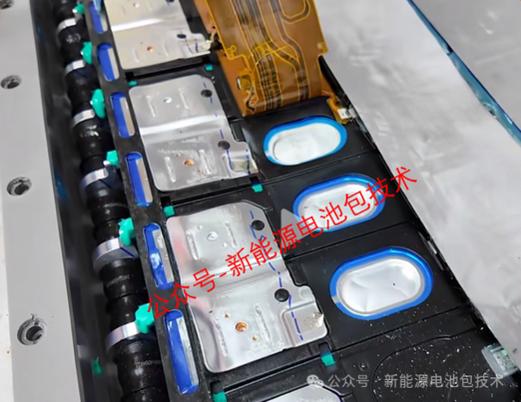 手机电池拆解视频