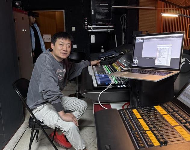 音响功放怎么调节声音
