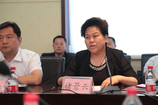 局长女儿老婆小说