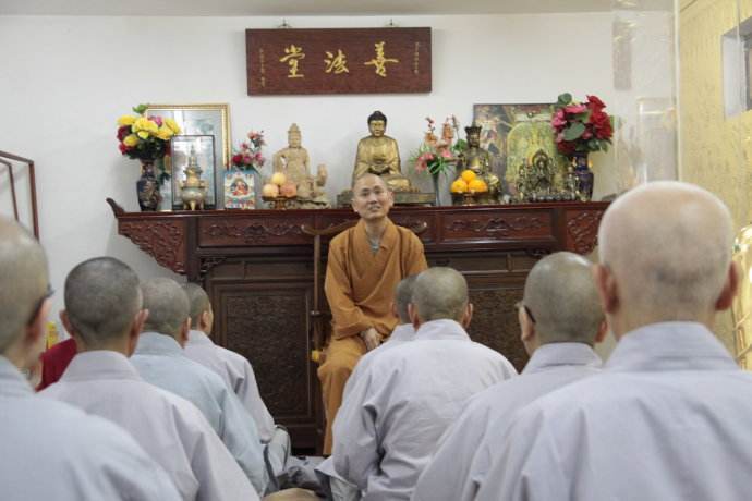 在家居士如何念佛