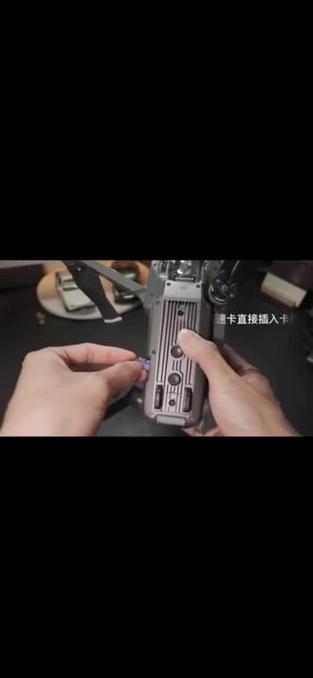 大疆无人机有内存卡吗