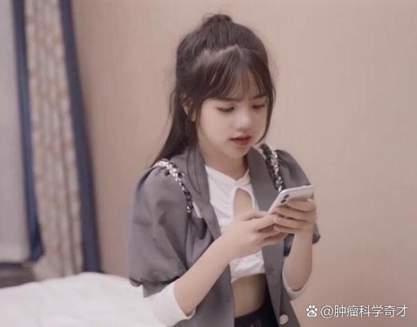 《手机的秘密》完整版在线观看