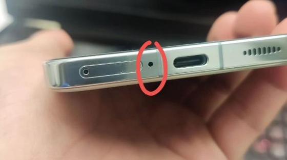 手机麦克风孔不小心捅了几下会怎样缩略图