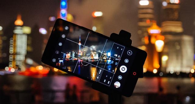 小米手机黑暗中怎么拍照游戏截图