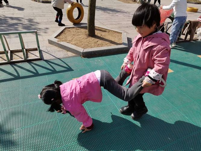 人力小推车游戏规则截图