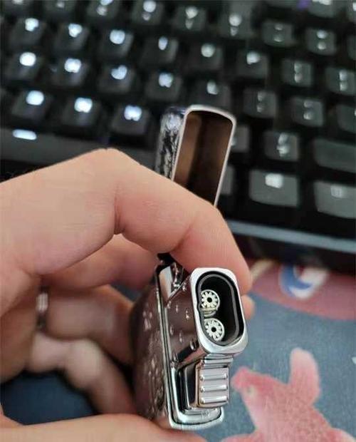 zippo打火机不容易打着