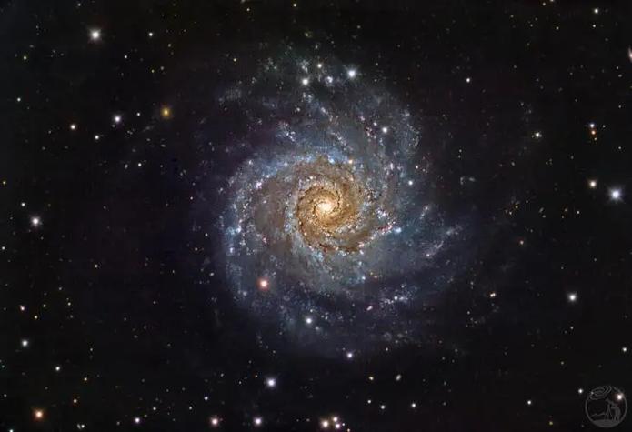星星是多少光年前发出的光