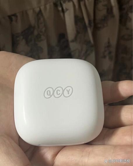 qcy蓝牙耳机一直闪白灯