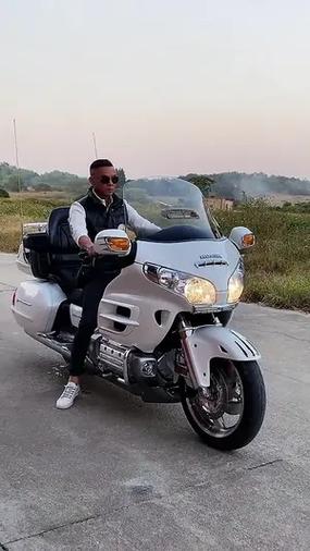 发财机车