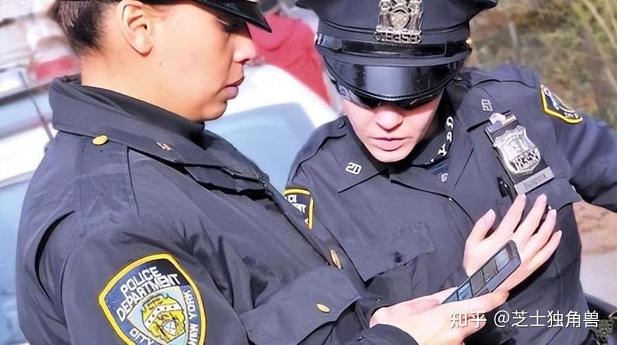 警察执行任务的时候能带手机吗图标